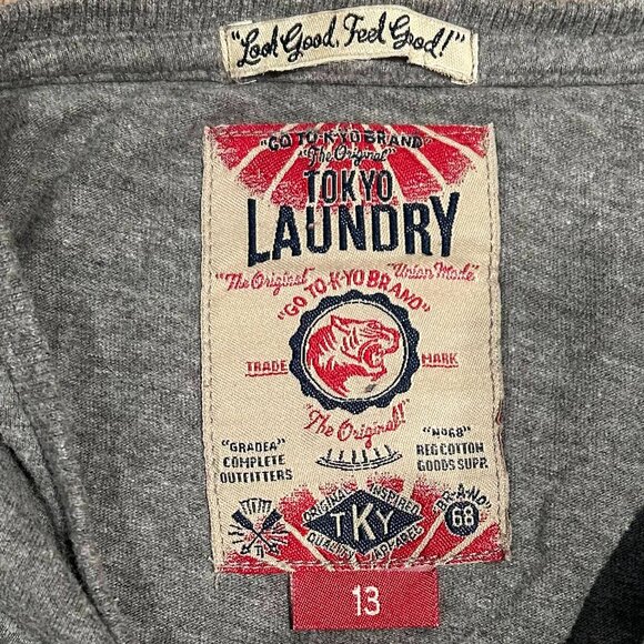 Casual Grey T-Shirt | Size US 13 - Picture 2 of 3